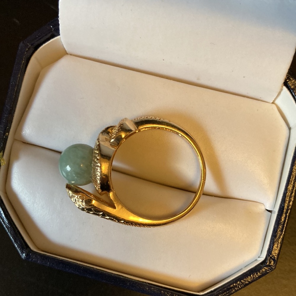 NEW—- Jade and 14k Gold Ring - Picture 4 of 6